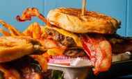 Burger from Biff Buzby’s Backyard. (Image via Instagram/@biffbuzbysbackyard)